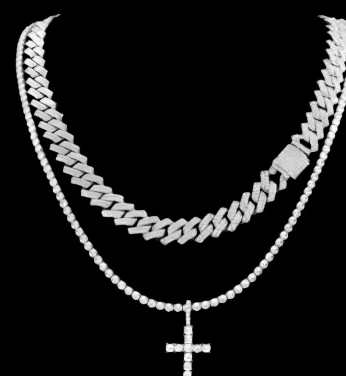 Cross Your Heart Babe Necklace