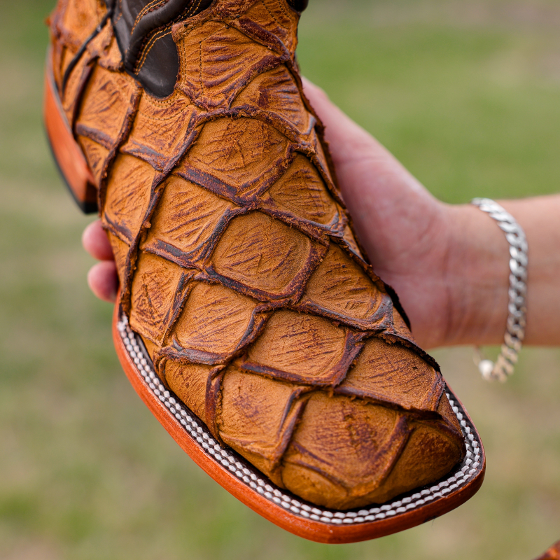 Artisan Rustic Matte Piraroucu Boots - Chisel Toe