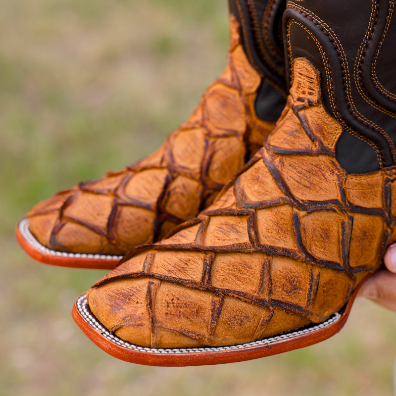 Artisan Rustic Matte Piraroucu Boots - Chisel Toe