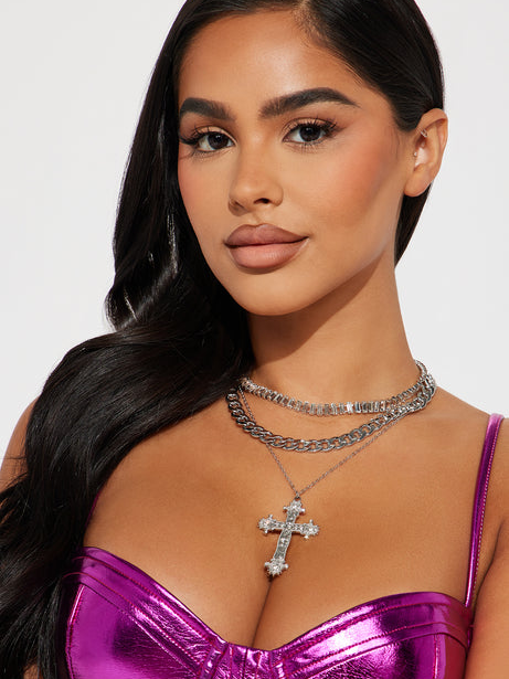 Cross Your Heart Babe Necklace